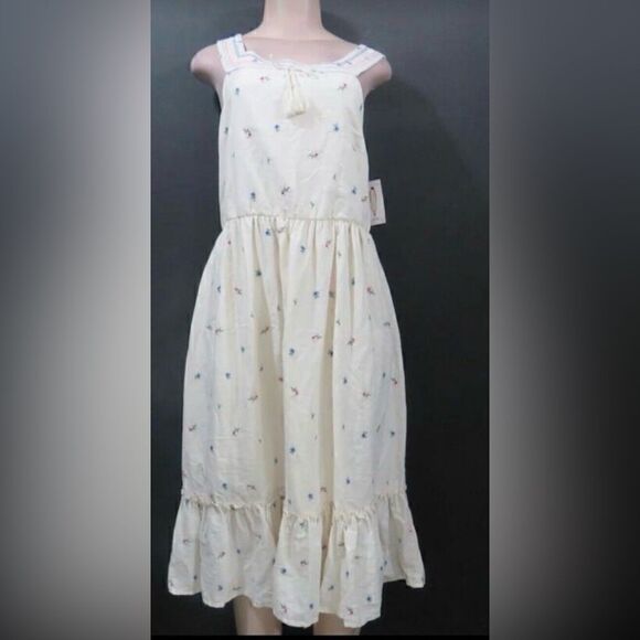 NWT Blueberi Blvd Dress Size Medium - Picture 1 of 9